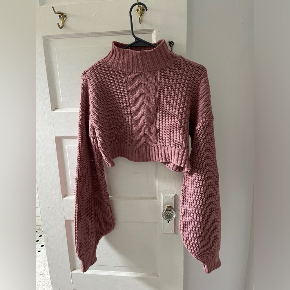 Elegant Dusty Rose Turtleneck Sweater